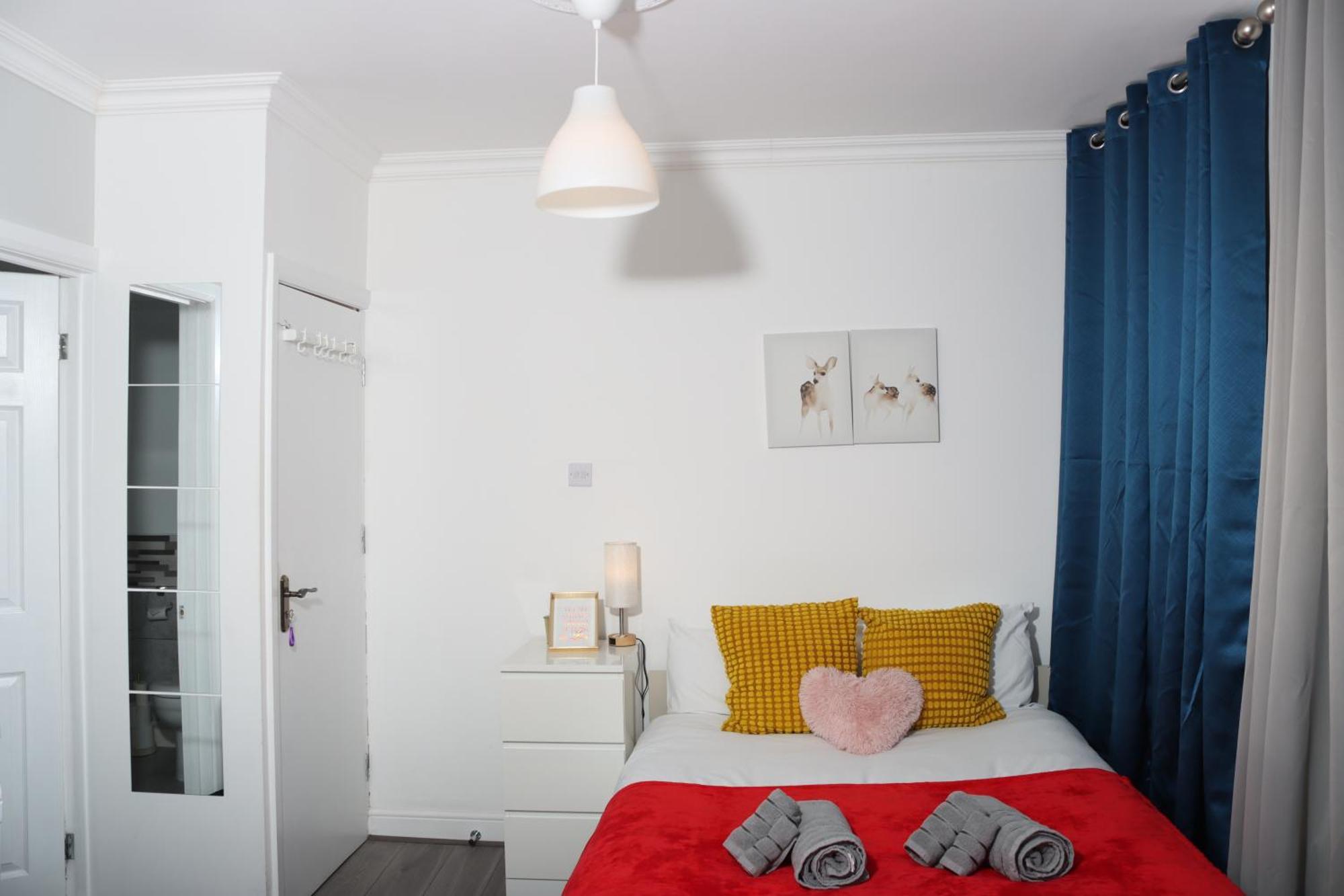 Cosy Studio With Kitchenette And Private Bathroom - 15Mins To Central London! エクステリア 写真