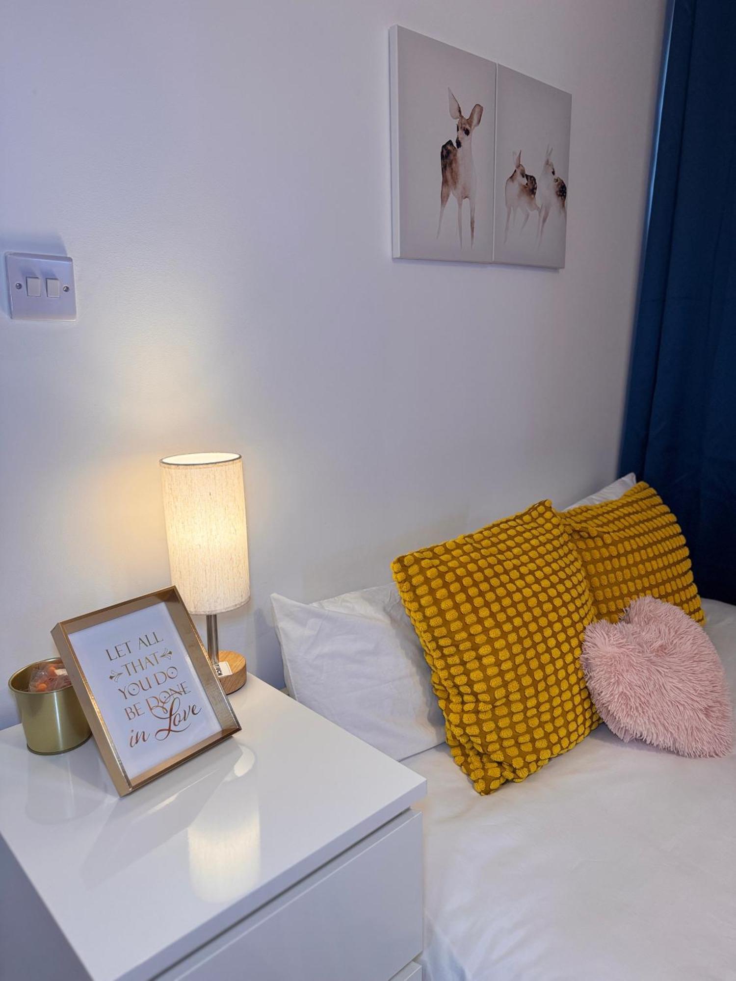Cosy Studio With Kitchenette And Private Bathroom - 15Mins To Central London! エクステリア 写真